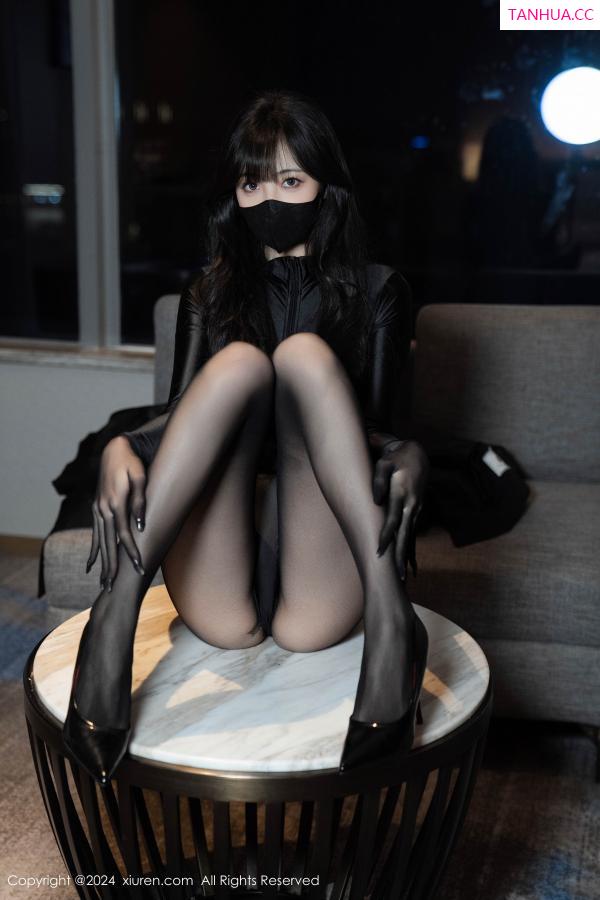 林星阑  [XiuRen]高清写真图 2024.09.03 No.9109 林星阑 黑丝美腿第24张图片
